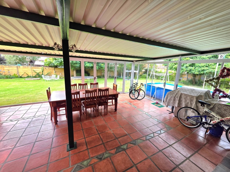 4 Bedroom Property for Sale in La Provance Free State